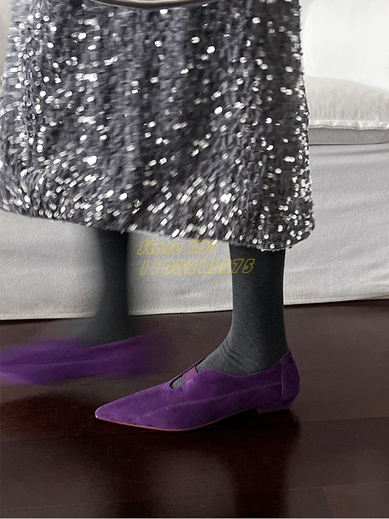 Women Shoes For Winter - Décolleté a punta in pelle scamosciata