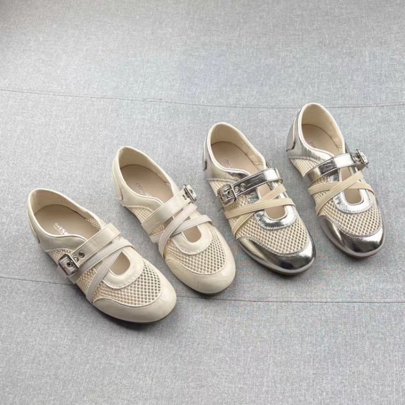 Women Shoes Casual - Nuove Sneakers Intrecciate con Dettagli Traforati