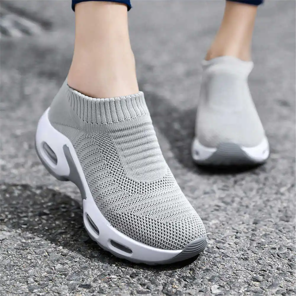 Taglia grande numero 38 Stival - Women Shoes With Heels recensione e prezzo