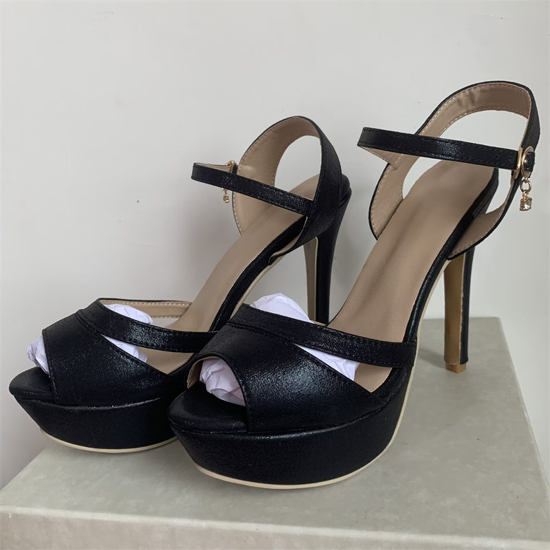 Sandali da donna alla moda Est - Metallic Heel Sandal recensione e prezzo